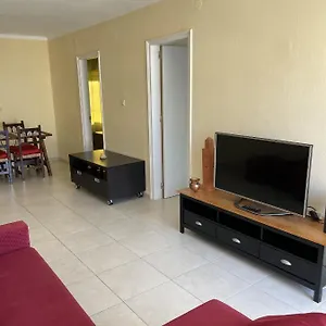 apartamento-a-200-m-de-la-playa.topcostabravahotels.com/
