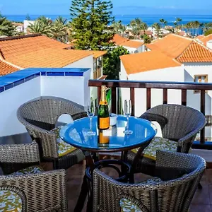 apartment-in-playa-de-las-americas2.in-canary-islands.com/